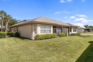 20081 Serre Dr, Estero, FL 33928 - Photo 9