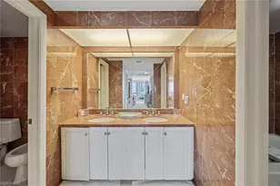 4031 Gulf Shore Blvd N, Naples, FL 34103 - Photo 27