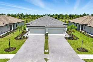 19608 Hinkley Dr, Estero, FL 33928 - Photo 5