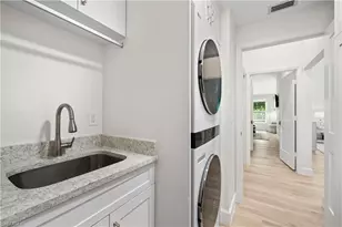 347 Emerald Bay Cir, Naples, FL 34110 - Photo 27