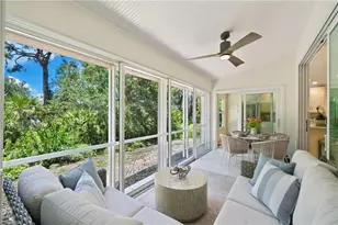 347 Emerald Bay Cir, Naples, FL 34110 - Photo 5