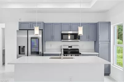 307 Theresa Blvd, Port Charlotte, FL 33954 - Photo 7