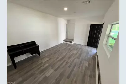 120 18th St NE, Naples, FL 34120 - Photo 7