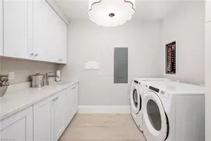 1135 3rd Ave S, Naples, FL 34102 - Photo 17