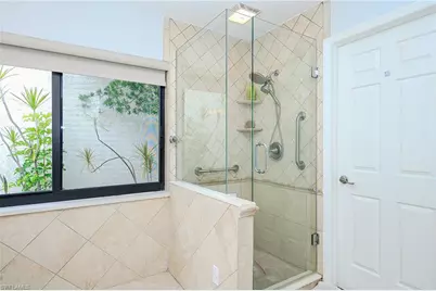 719 Reef Point Cir #13, Naples, FL 34108 - Photo 25