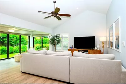 719 Reef Point Cir #13, Naples, FL 34108 - Photo 21