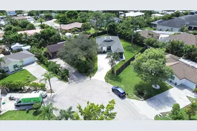 10830 St Lucia Ct, Bonita Springs, FL 34135 - Photo 33