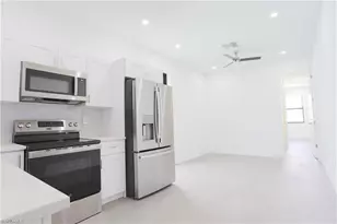 10830 St Lucia Ct, Bonita Springs, FL 34135 - Photo 19