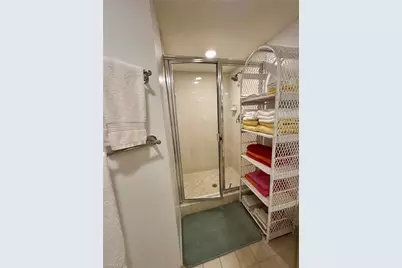 320 Horse Creek Dr #105, Naples, FL 34110 - Photo 15