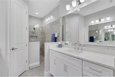 2231 Marquesa Cir, Naples, FL 34112 - Photo 17