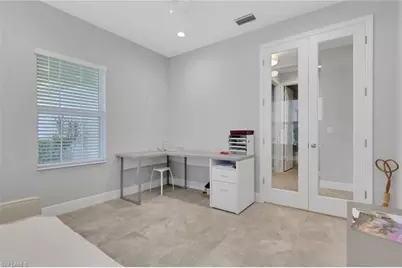 2231 Marquesa Cir, Naples, FL 34112 - Photo 23