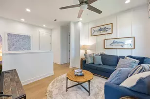 12940 Pembroke Dr, Naples, FL 34105 - Photo 11