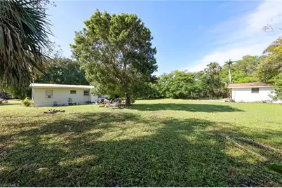 1135 Shady Rest Ln, Naples, FL 34103 - Photo 11