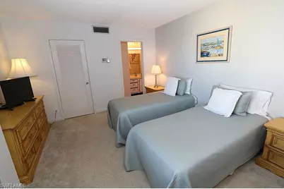 3443 Gulf Shore Blvd N #804, Naples, FL 34103 - Photo 11