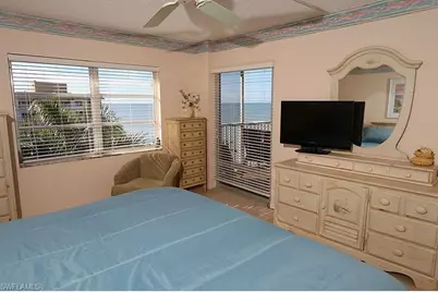 3443 Gulf Shore Blvd N #804, Naples, FL 34103 - Photo 9