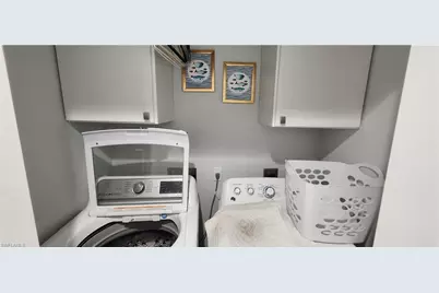 421 Kings Way, Naples, FL 34104 - Photo 17