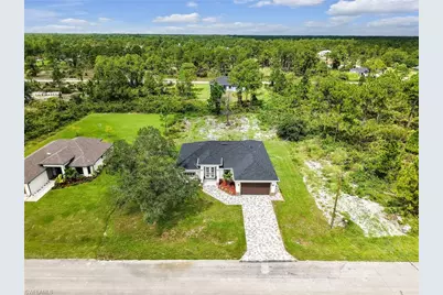 417 Fitch Ave, Lehigh Acres, FL 33972 - Photo 5