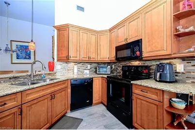 559 Beachwalk Cir #U204, Naples, FL 34108 - Photo 11