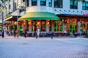 559 Beachwalk Cir, Naples, FL 34108 - Photo 33