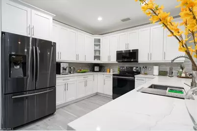 328 16th Ave NW, Naples, FL 34120 - Photo 13