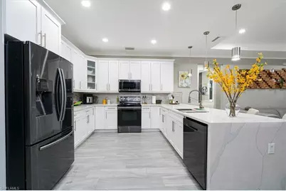 328 16th Ave NW, Naples, FL 34120 - Photo 15