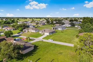 1417 NE 17th Ave, Cape Coral, FL 33909 - Photo 23