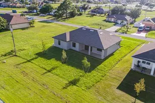 1417 NE 17th Ave, Cape Coral, FL 33909 - Photo 11