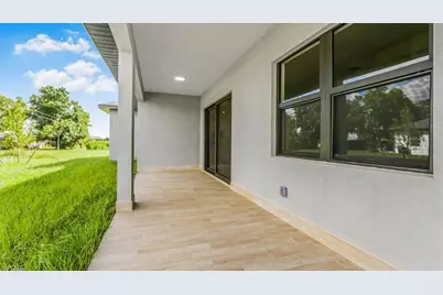 1417 NE 17th Ave, Cape Coral, FL 33909 - Photo 13