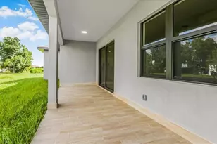 1417 NE 17th Ave, Cape Coral, FL 33909 - Photo 17