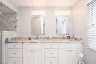 2460 Old Groves Rd, Naples, FL 34109 - Photo 21