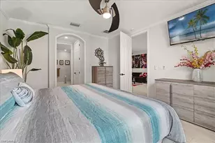 14672 Edgewater Cir, Naples, FL 34114 - Photo 17