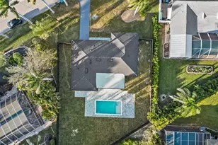 112 Bayshore Dr, Cape Coral, FL 33904 - Photo 7