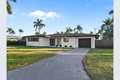 112 Bayshore Dr, Cape Coral, FL 33904 - Photo 1