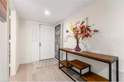 425 Wildwood Ln #425, Naples, FL 34105 - Photo 9