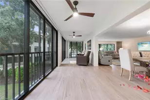 425 Wildwood Ln, Naples, FL 34105 - Photo 37