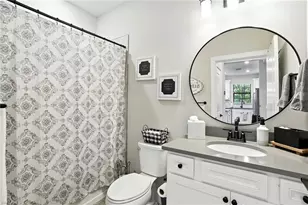 12230 Canal Grande Dr, Fort Myers, FL 33913 - Photo 23