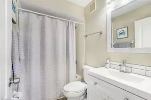 7360 Glenmoor Ln, Naples, FL 34104 - Photo 9