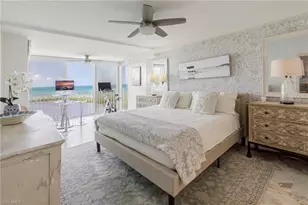 6849 Grenadier Blvd, Naples, FL 34108 - Photo 19