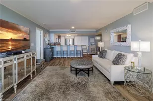 6849 Grenadier Blvd, Naples, FL 34108 - Photo 13