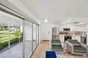 15 Bobolink Ct, Naples, FL 34105 - Photo 7