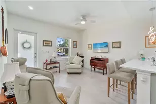 271 12th Ave NE, Naples, FL 34120 - Photo 17