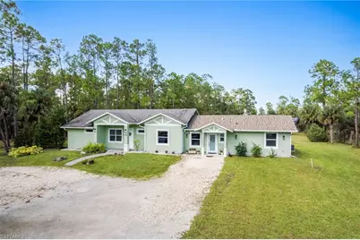 271 12th Ave NE, Naples, FL 34120 - Photo 5