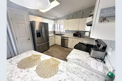 17511 Bryan Ct, Fort Myers Beach, FL 33931 - Photo 7