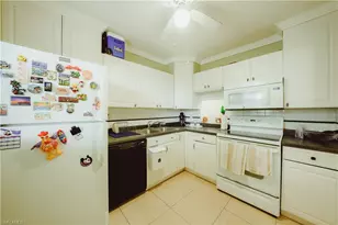 3110 Holiday Springs Blvd, Margate, FL 33063 - Photo 9