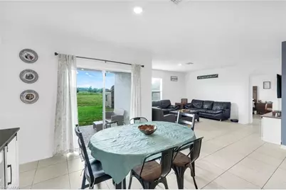 4180 68th Ave NE, Naples, FL 34120 - Photo 9