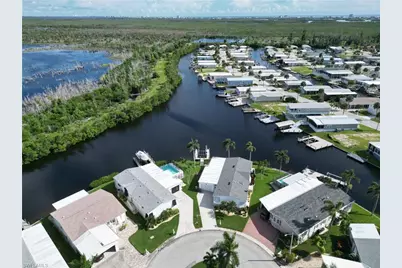 17741 Canal Cove Ct, Fort Myers Beach, FL 33931 - Photo 11