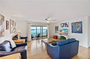 330 Kon Tiki Dr, Naples, FL 34113 - Photo 7