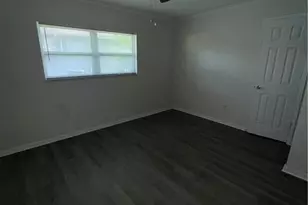 5820 Algiers St, Fort Myers, FL 33919 - Photo 7