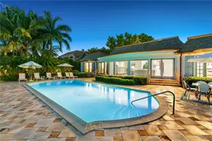 1060 Galleon Dr, Naples, FL 34102 - Photo 29