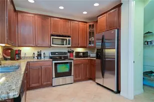 1224 Manado Dr S, Naples, FL 34113 - Photo 17